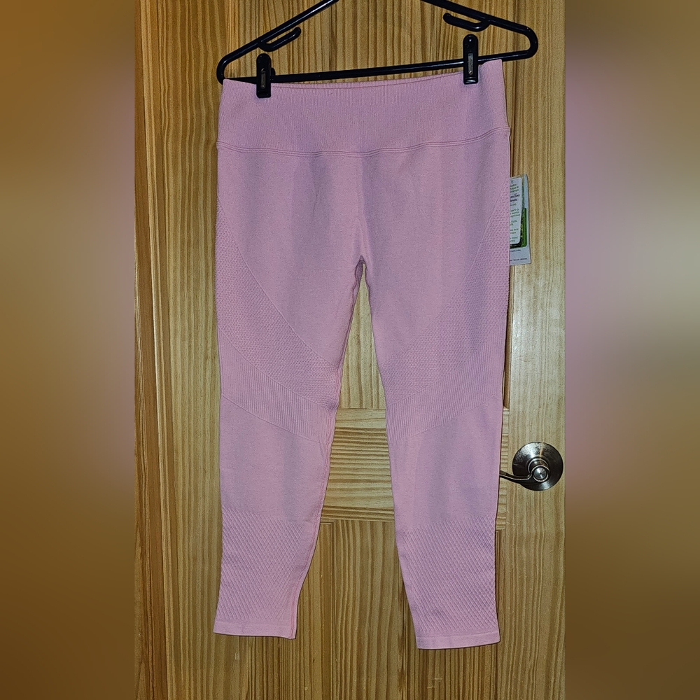 NWT BuffBunny Pink Leggings Size XL